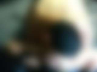 ashleyandtommy1's Live Sex Cam Show