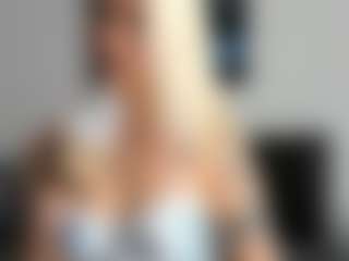 Live cam show with ivory-soull - Butt Plug on Camsoda