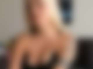 ivory-soull's Live Sex Cam Show
