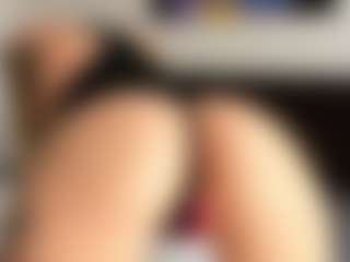 ivory-soull's Live Sex Cam Show