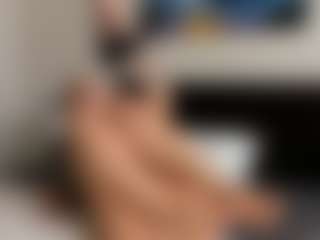 ivory-soull's Live Sex Cam Show