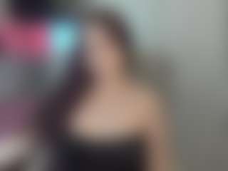 LiaWoow's Live Sex Cam Show