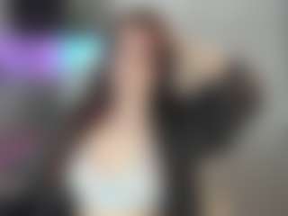 LiaWoow's Live Sex Cam Show