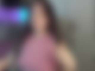 Live cam show with LiaWoow - College on AdultVida.com
