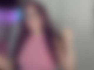 LiaWoow's Live Sex Cam Show