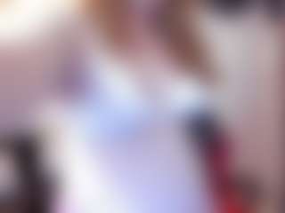 Live cam show with chloe-prg - Chubby on fapnchat