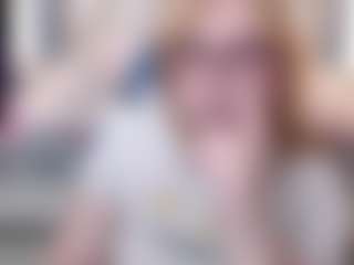 Live cam show with chloe-prg - Chubby on instabang