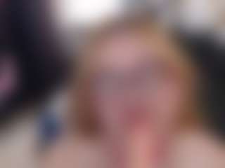 Live cam show with chloe-prg - Camel Toe on SinfulBabes