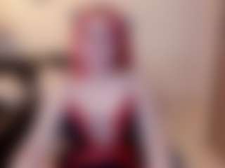 chloe-prg's Live Sex Cam Show