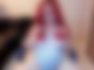 Live cam show with chloe-prg - Red Hair on SinfulBabes