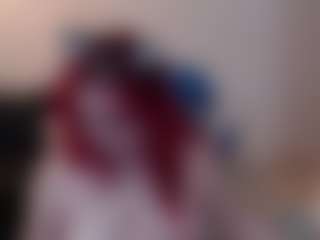 chloe-prg's Live Sex Cam Show