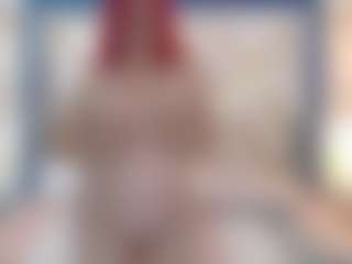 Live cam show with chloe-prg - Camel Toe on CamSextacy