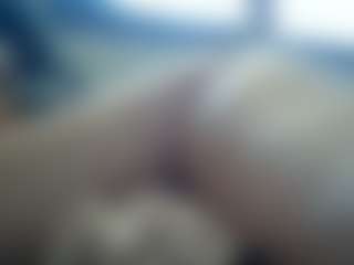 Live cam show with Goodass5 - Hairy Pussy Brown Hair on Gym Cam Girls