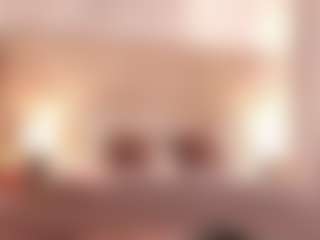 serena_quin MILF webcam performer live streaming