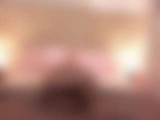 serena_quin MILF webcam performer live streaming