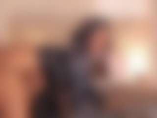 serena_quin MILF webcam performer live streaming