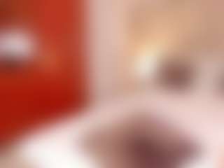 serena_quin MILF webcam performer live streaming