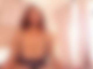 Live cam show with serena_quin - Average on livesuperchat.net