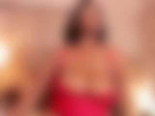 Live cam show with serena_quin - Middle Aged on Camsoda