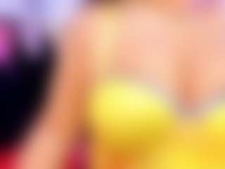 Live cam show with Kimoralee - Squirt on sexylive.show