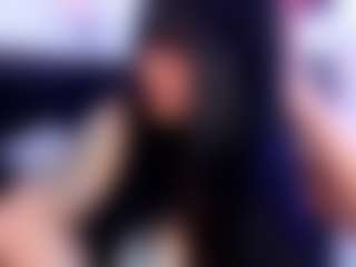 Live cam show with Kimoralee - Nipple Piercings on Camming Site