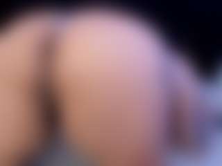 Kimoralee's Live Sex Cam Show