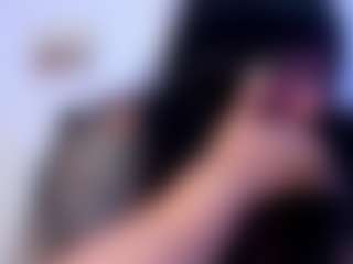 Live cam show with Kimoralee - Spy Granny on AdultVida.com
