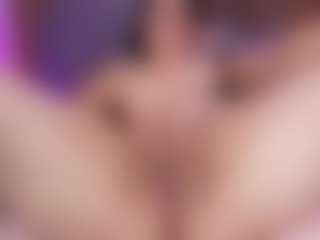 Live cam show with lucero-wilms - Shaved Pussy Mature on Camsoda