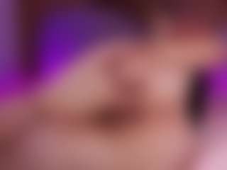 Live cam show with lucero-wilms - Flashing on Hubzter Live