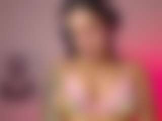 Live cam show with Milliebobby - Tease on Camsoda