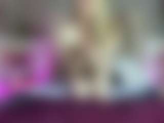 Live cam show with samantha-dimou - Middle Aged on TottyGirls