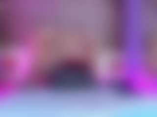 Live cam show with samantha-dimou - Skinny MILF on CamSextacy