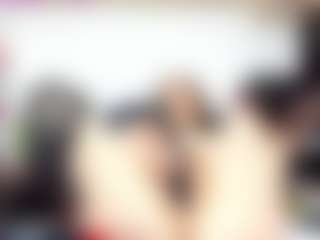 Live cam show with sanyi - Strip MILF on sexylive.show