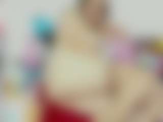 sanyi MILF webcam performer live streaming