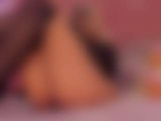 Live cam show with aishathornee - Mature on chickslive.net