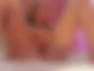 aishathornee's Live Sex Cam Show