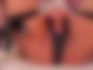 aishathornee's Live Sex Cam Show