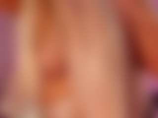 aishathornee's Live Sex Cam Show