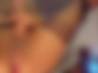 aishathornee's Live Sex Cam Show