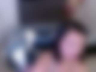 Live cam show with Ariel-Laurentt - Camel Toe on fapnchat