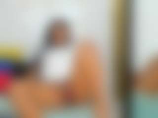 Live cam show with ciaraharrys - Ebony Big Tits on Camiplay Live