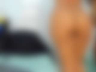 Live cam show with ciaraharrys - Ebony on Camsoda | colombia