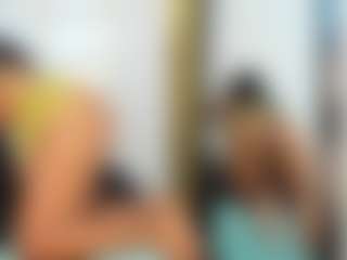 Live cam show with ciaraharrys - Ebony on Free Soda | colombia