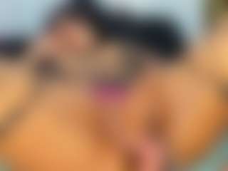 ciaraharrys MILF webcam performer live streaming