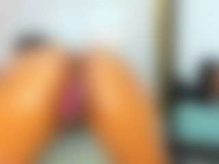 Live cam show with ciaraharrys - Ass Bouncing on Camsoda