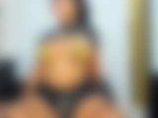 Live cam show with ciaraharrys - Deepthroat on Camsoda