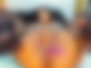 Live cam show with ciaraharrys - New Asian on hrnylive.com