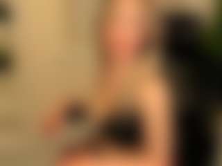 Live cam show with DakotaShelton - Moaning on AdultVida.com