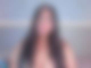 Julieta-Blue's Live Sex Cam Show