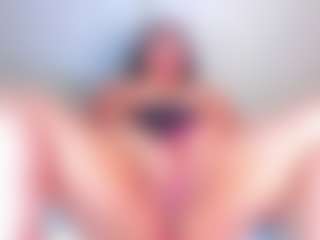 Julieta-Blue's Live Sex Cam Show